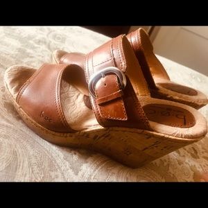 Women’s wedge shoes